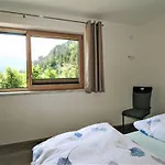 Vom Gerslosstein Zum Rumerblick By Interhome דירה Aschau Im Zillertal