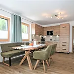 דירה Vom Gerslosstein Zum Rumerblick By Interhome Aschau Im Zillertal