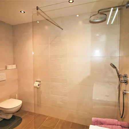 Vom Gerslosstein Zum Rumerblick By Interhome Daire *